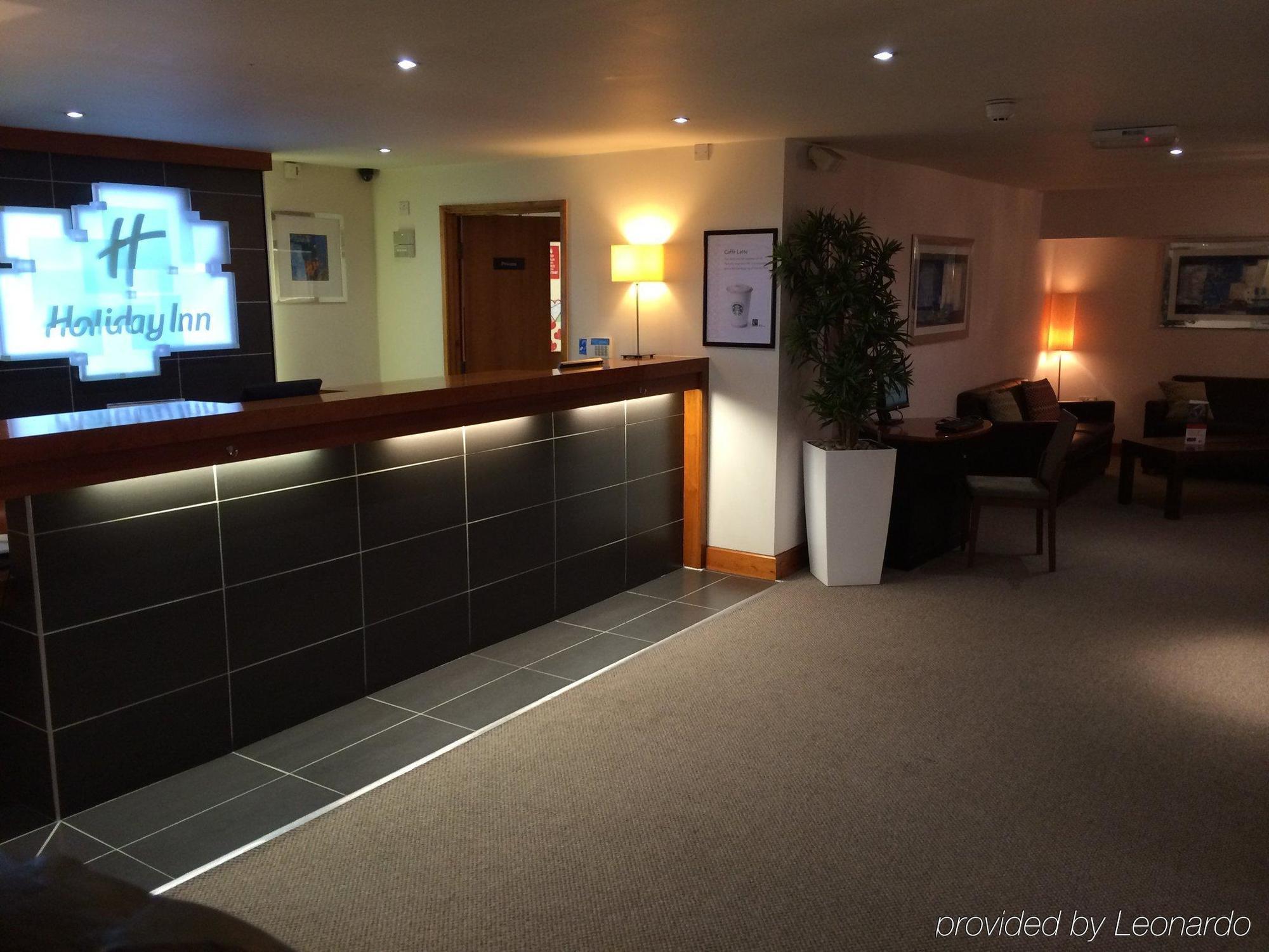 Holiday Inn Manchester - Central Park, An Ihg Hotel Bagian luar foto