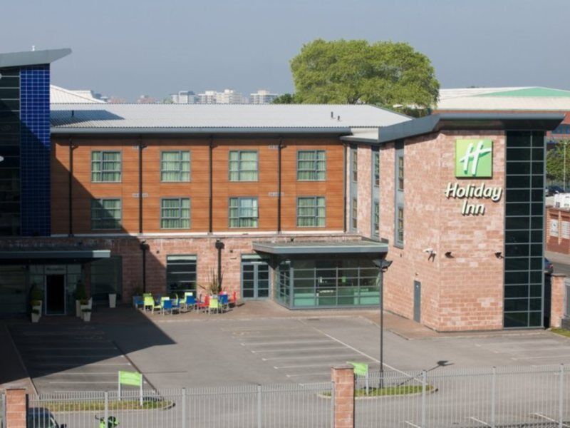 Holiday Inn Manchester - Central Park, An Ihg Hotel Bagian luar foto